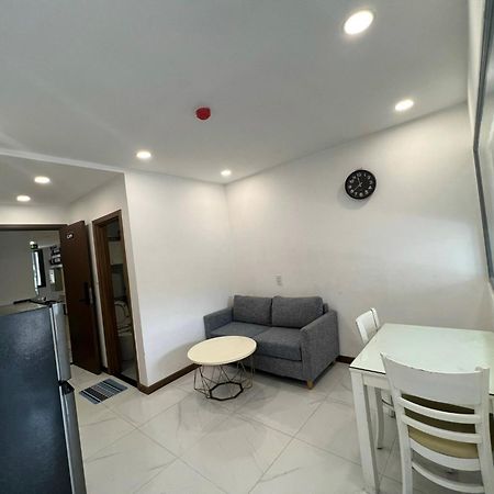Smiley Apartment Quan 2 Cidade de Ho Chi Minh Exterior foto